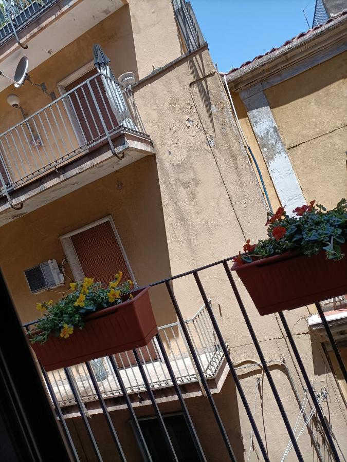 Residenza La Vecchia Cattedrale Catania Exteriör bild
